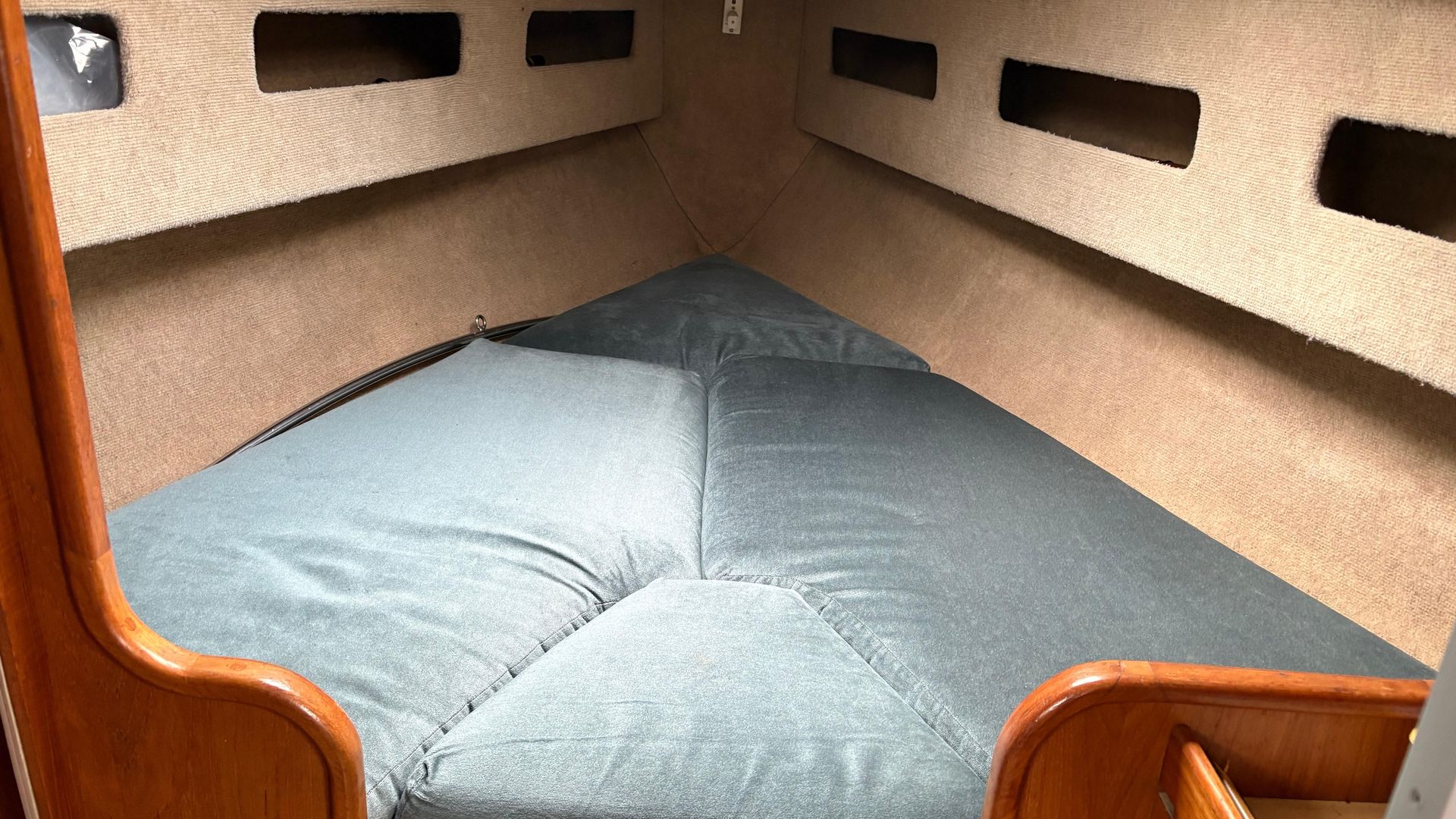 1982 Moody 27 for sale at BH Boat Sales