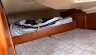 2003 Hunter Legend 326 for sale at BH Boat Sales